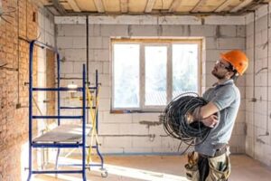 Équipements pour la construction et la rénovation : séchage, chauffage, ventilation, mesure et manutention pour tous vos chantiers.